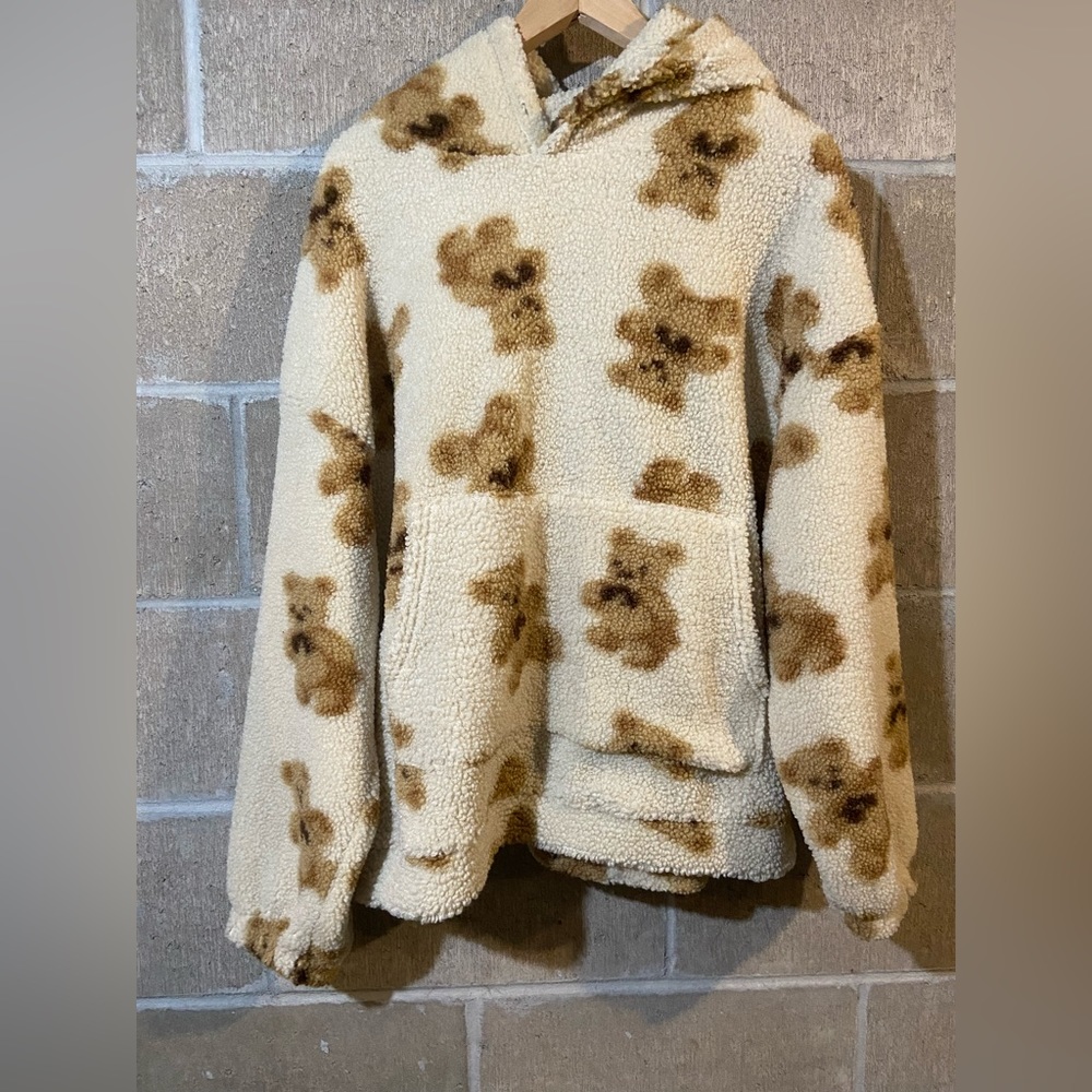 Dressed in lala Sherpa Teddy hoodie